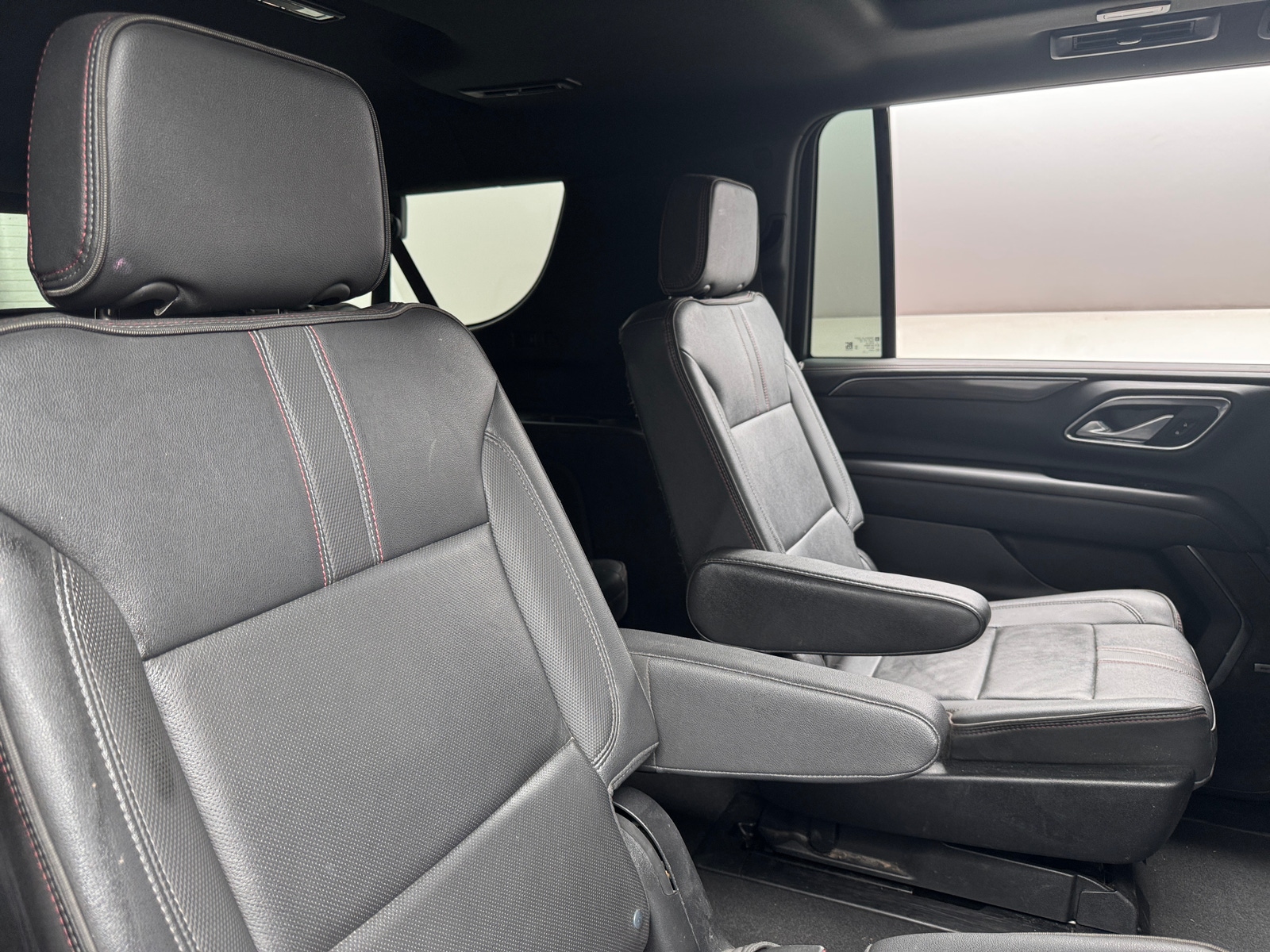 Thumbnail: 2022 Chevrolet Suburban - 5