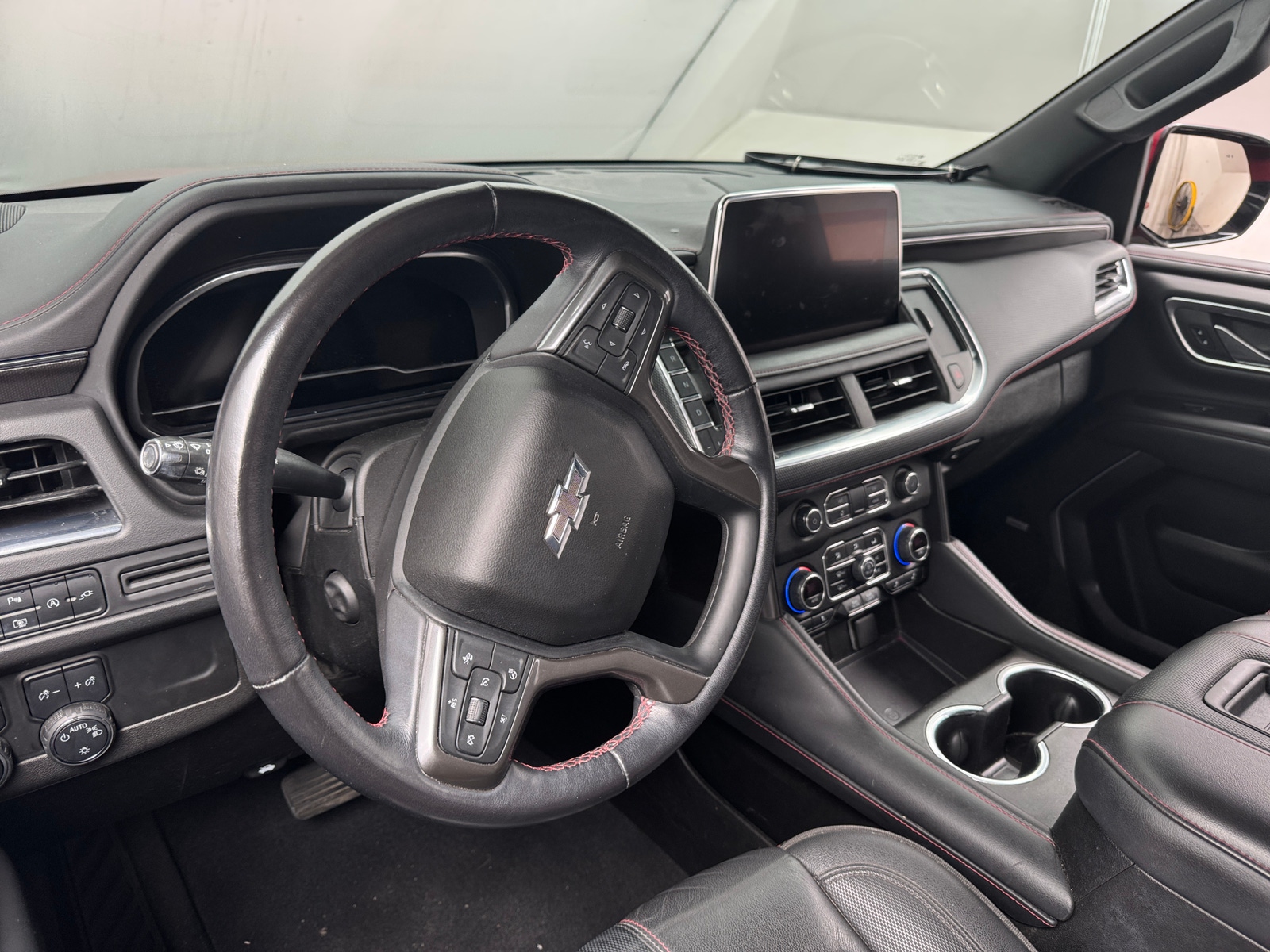 Thumbnail: 2022 Chevrolet Suburban - 4