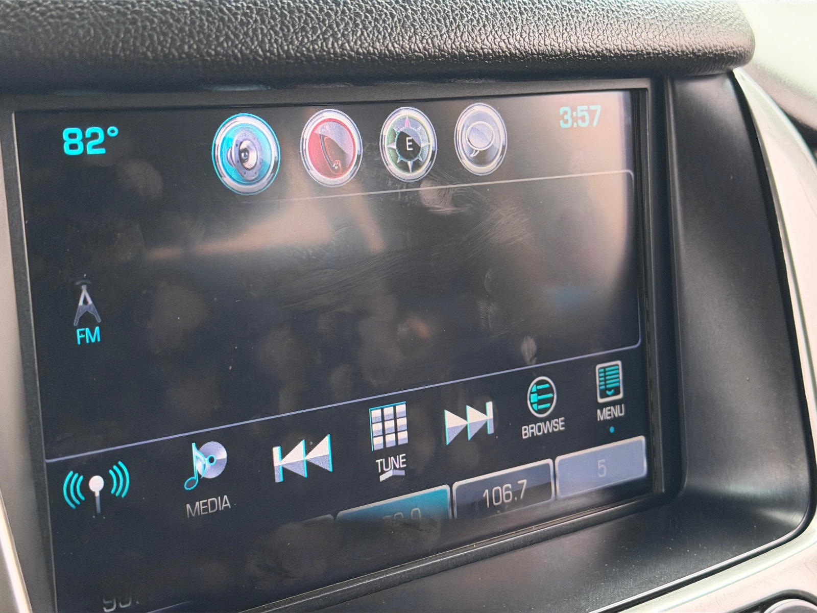Thumbnail: 2016 Chevrolet Tahoe - 4