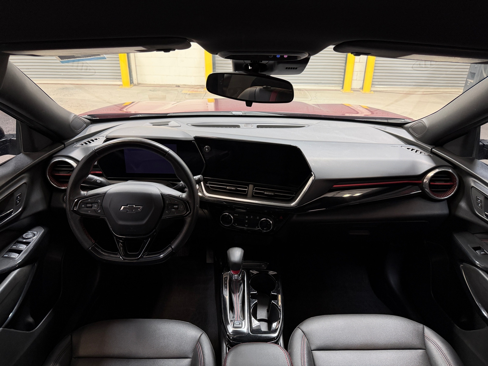 Thumbnail: 2024 Chevrolet Trax - 2