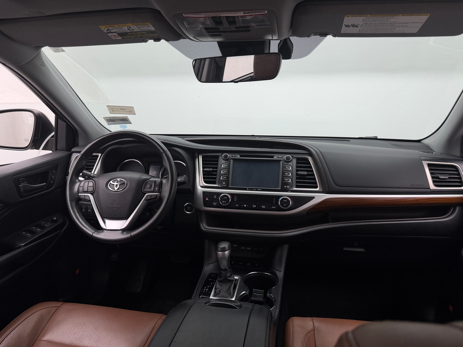 Thumbnail: 2019 Toyota Highlander - 2