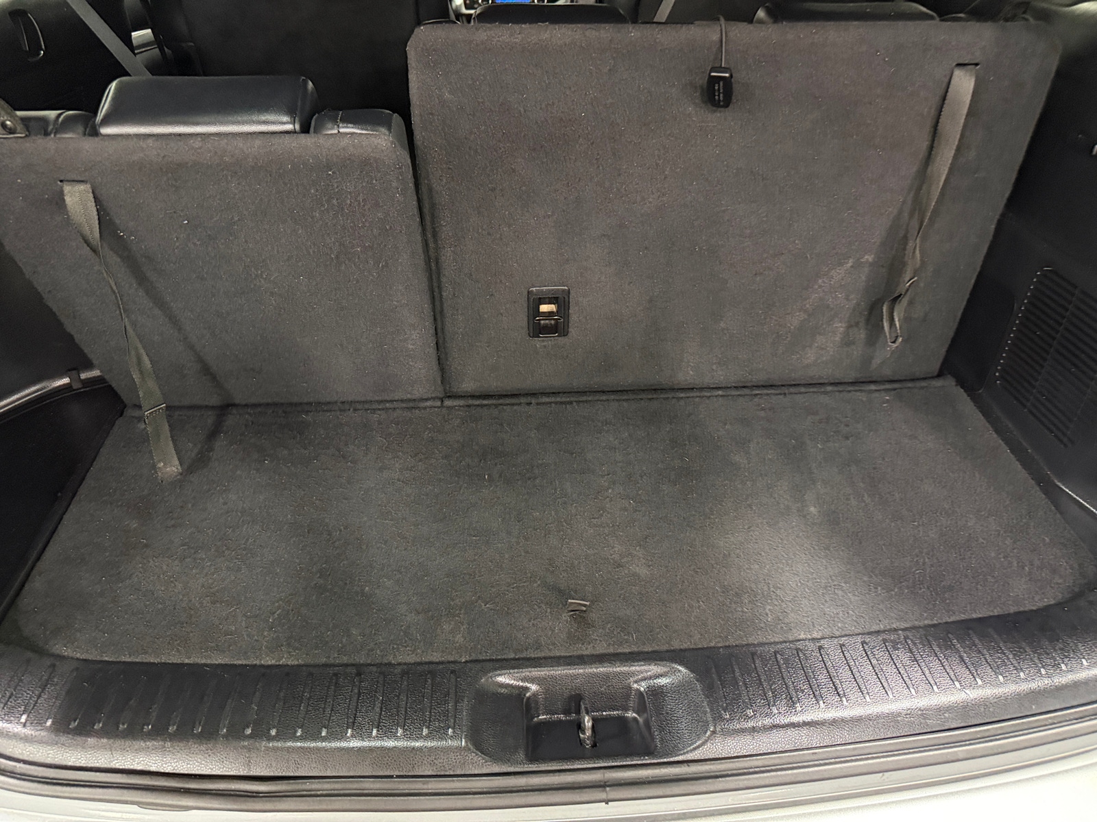 Thumbnail: 2019 Toyota Highlander - 6