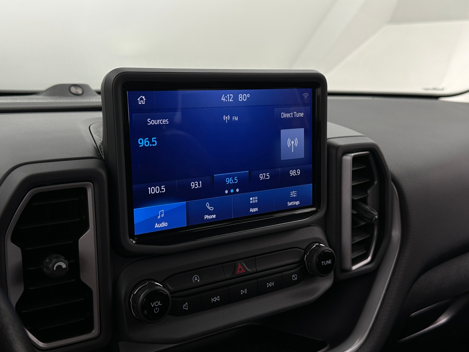 Thumbnail: 2021 Ford Bronco Sport - 4