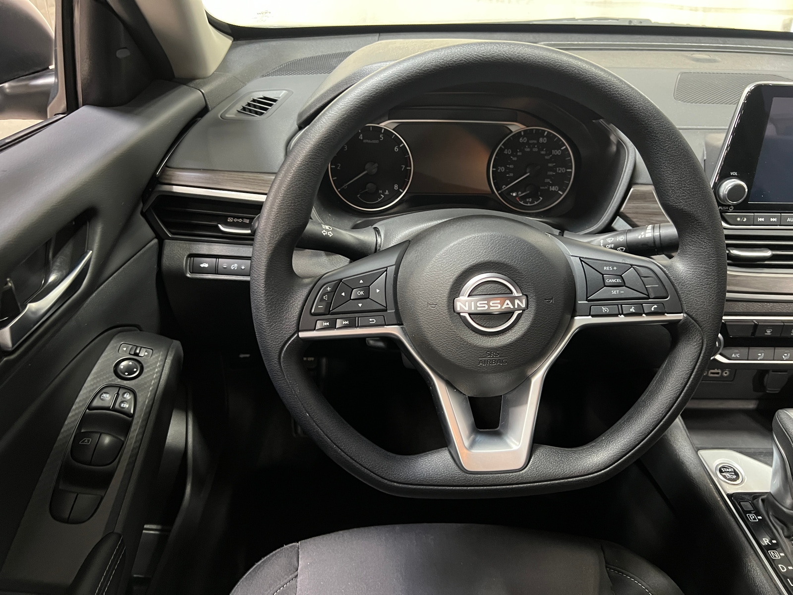 Thumbnail: 2025 Nissan Altima - 5