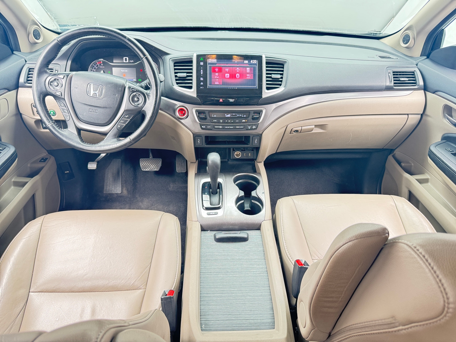 Thumbnail: 2016 Honda Pilot - 2