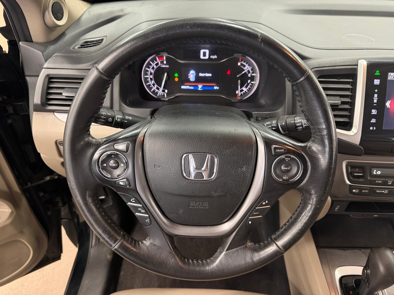 Thumbnail: 2016 Honda Pilot - 4