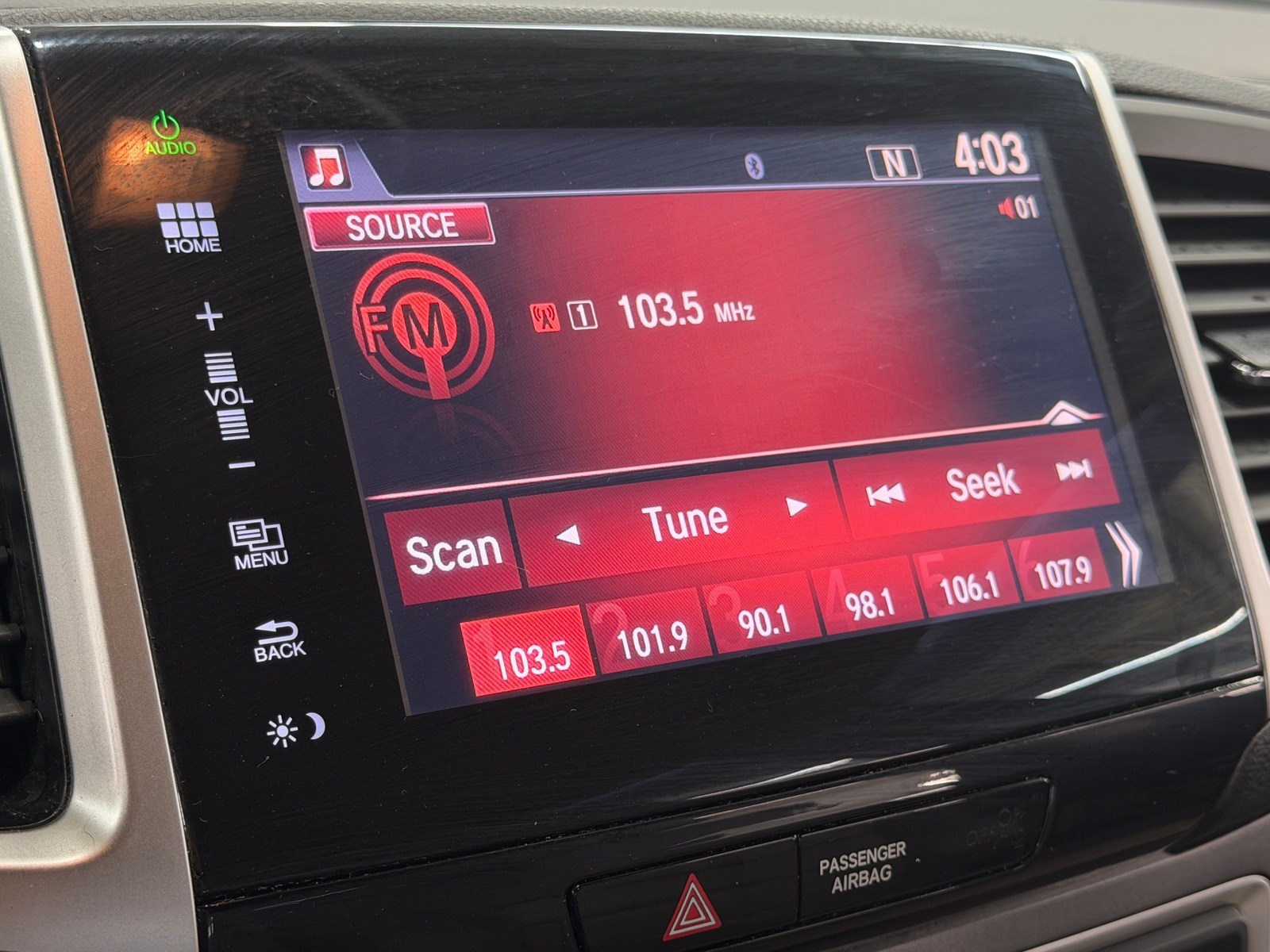 Thumbnail: 2016 Honda Pilot - 3