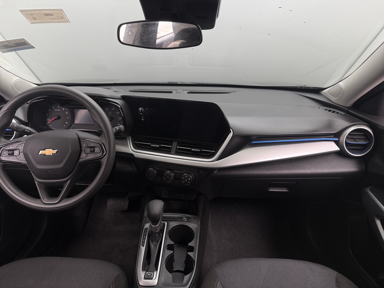 Thumbnail: 2026 Chevrolet Trax - 3