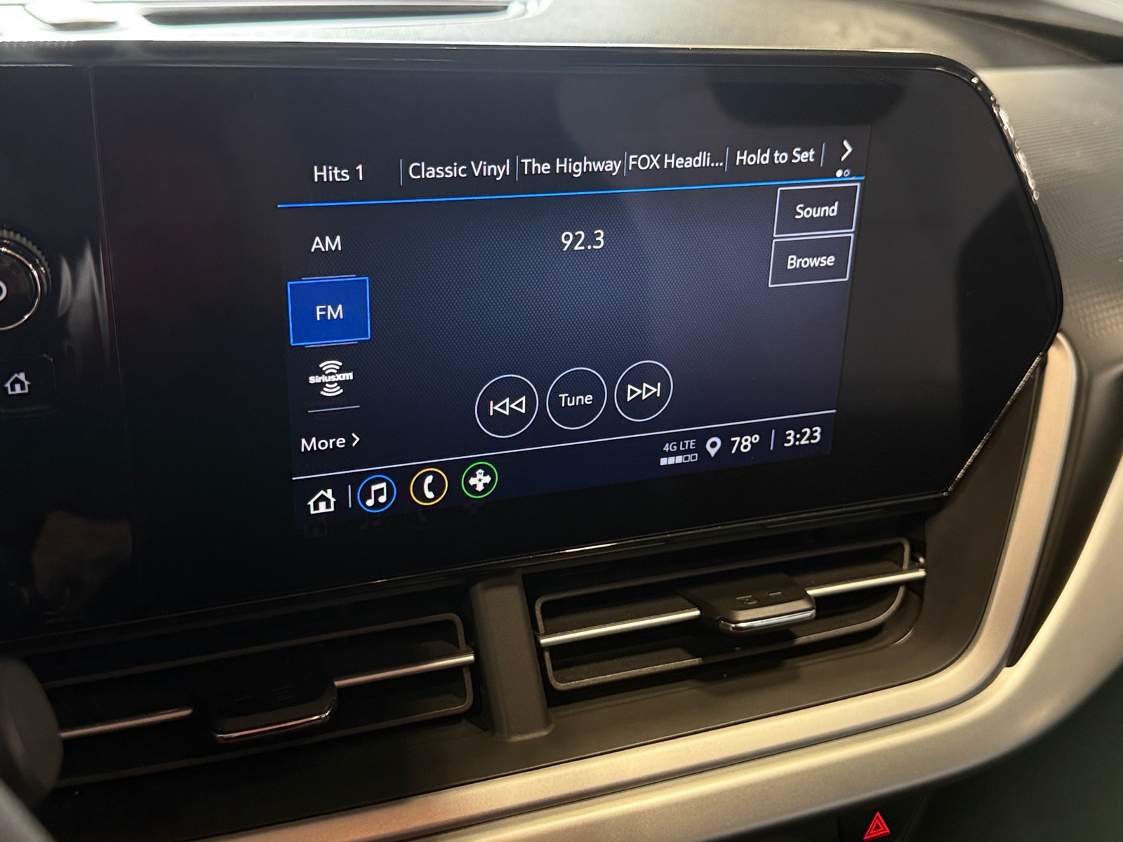 Thumbnail: 2026 Chevrolet Trax - 4