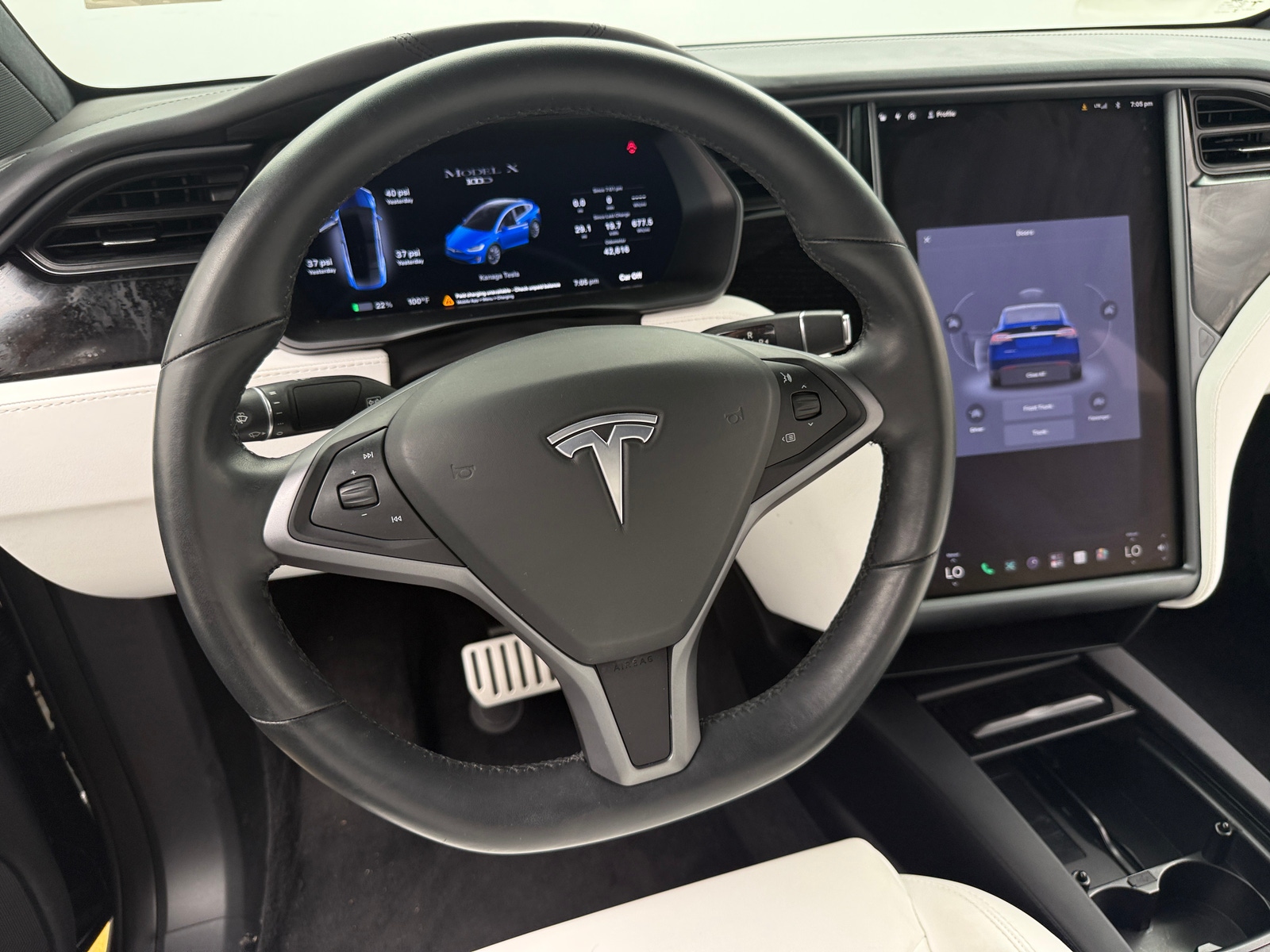 Thumbnail: 2019 Tesla Model X - 4