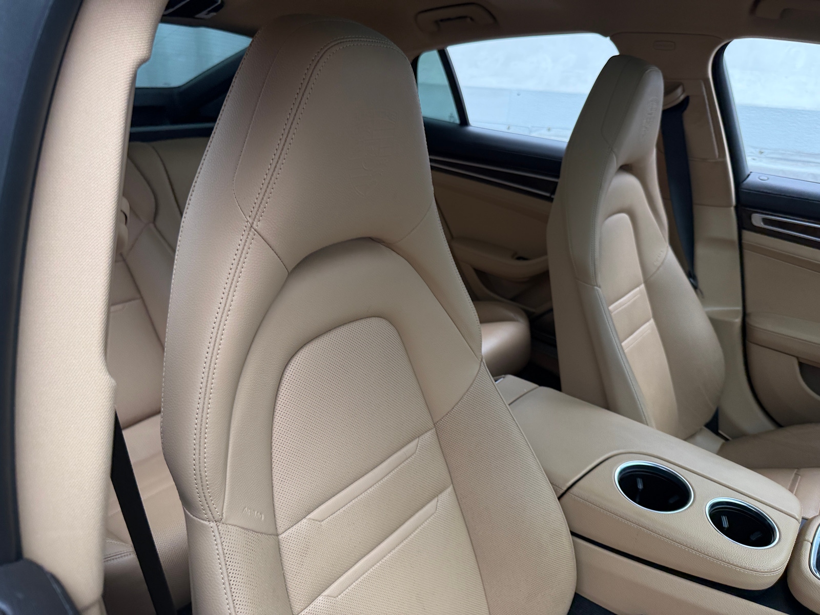 Thumbnail: 2021 Porsche Panamera - 2