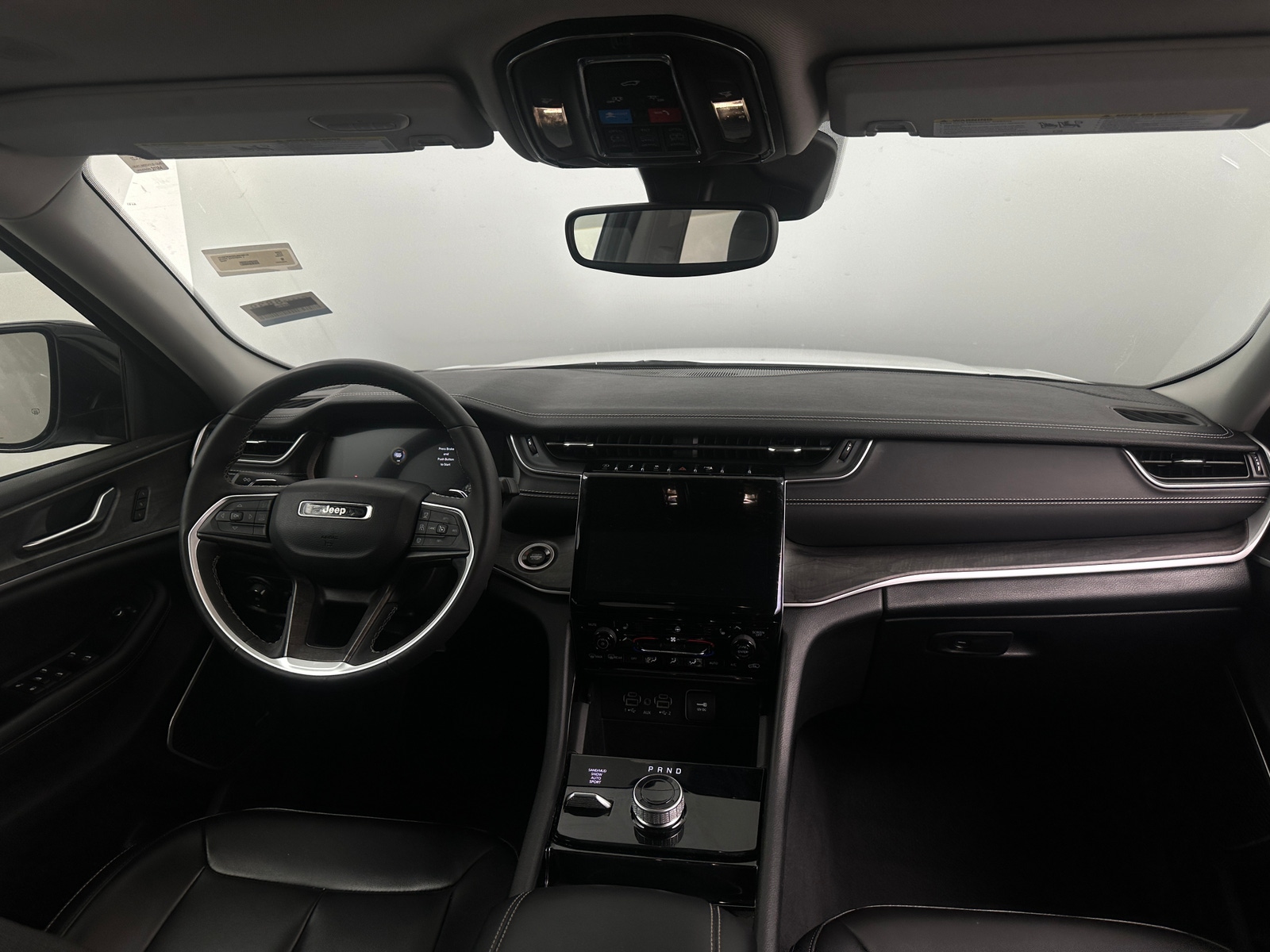 Thumbnail: 2023 Jeep Grand Cherokee L - 2