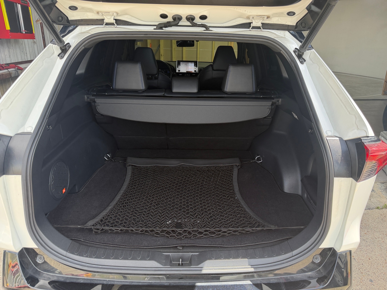 Thumbnail: 2019 Toyota RAV4 - 6