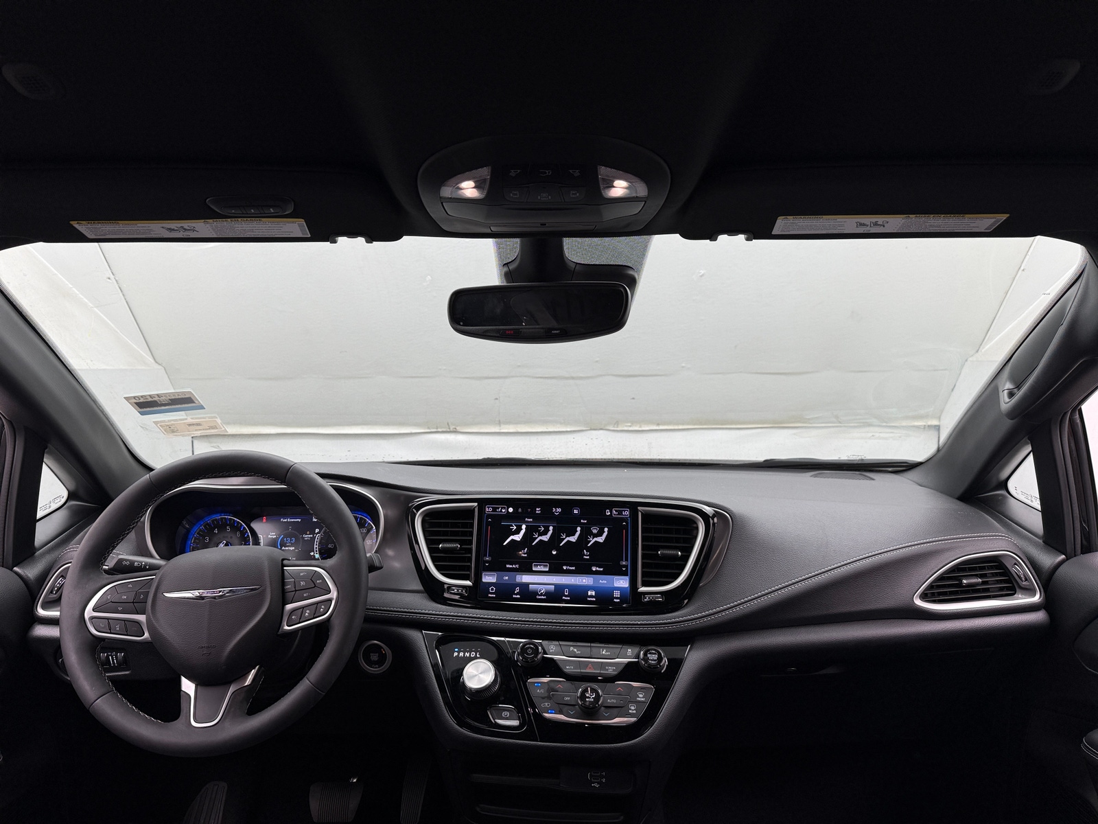 Thumbnail: 2026 Chrysler Pacifica - 2