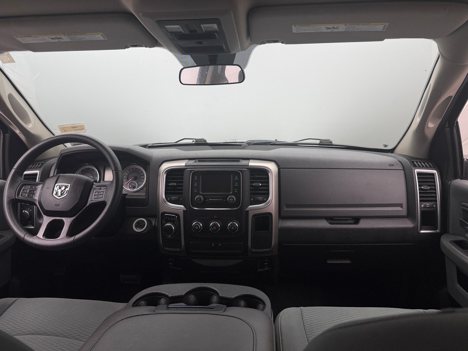 Thumbnail: 2019 RAM 1500 Classic - 3