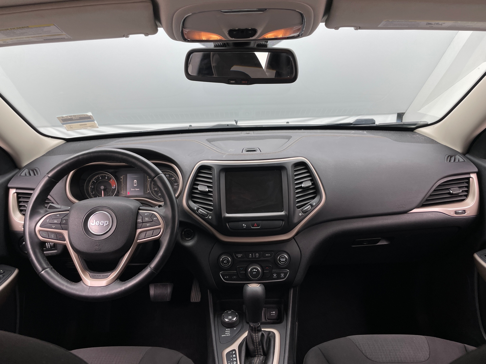 Thumbnail: 2017 Jeep Cherokee - 3
