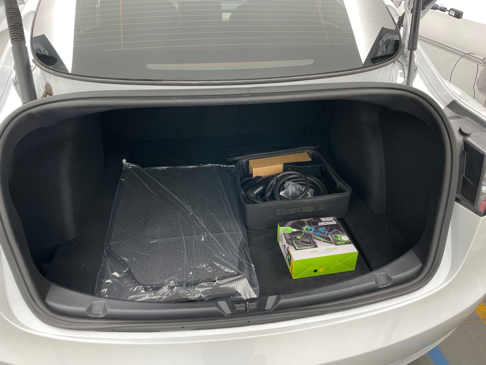Thumbnail: 2023 Tesla Model 3 - 6