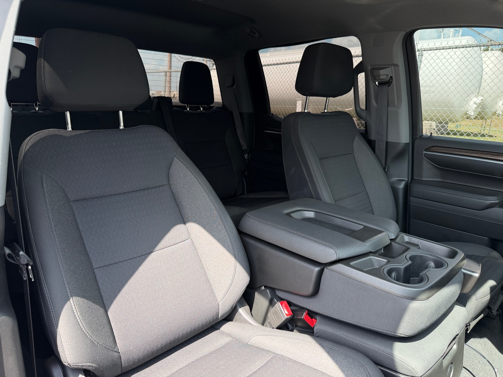 Thumbnail: 2022 Chevrolet Silverado 1500 - 2