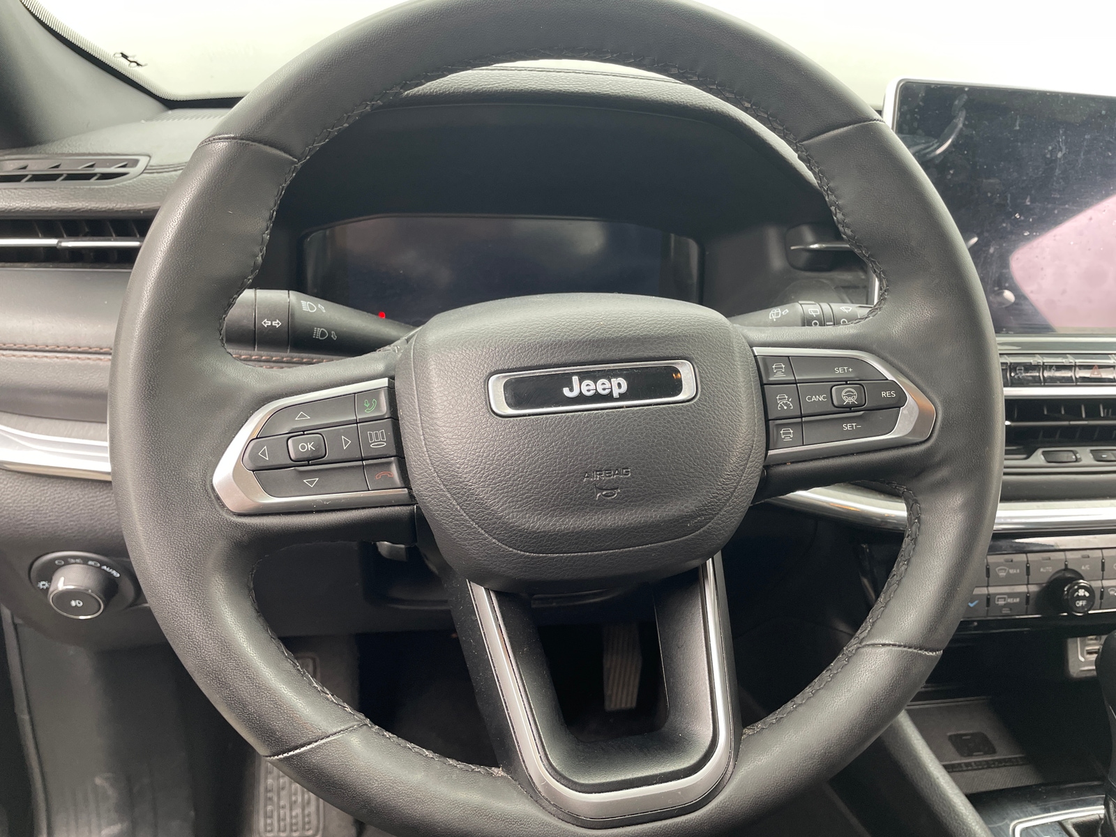 Thumbnail: 2023 Jeep Compass - 4