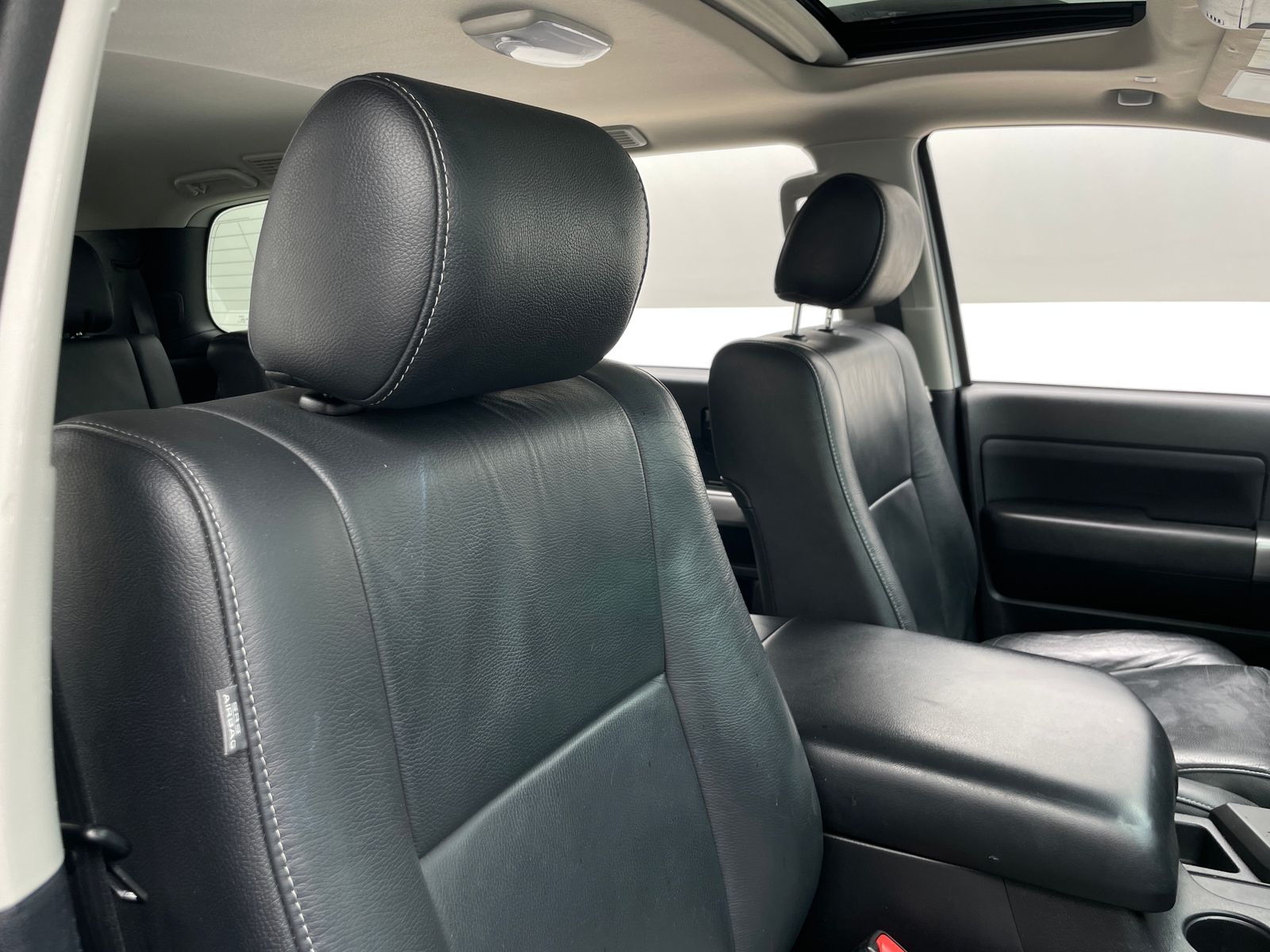 Thumbnail: 2020 Toyota Sequoia - 2
