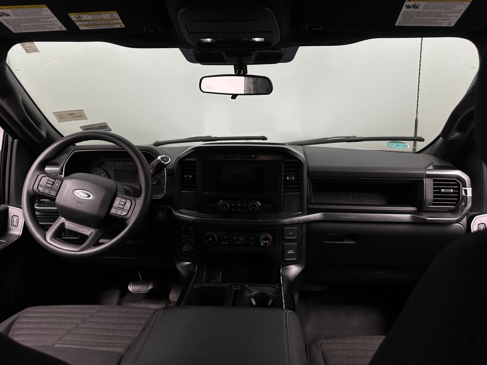 Thumbnail: 2022 Ford Econoline - 3