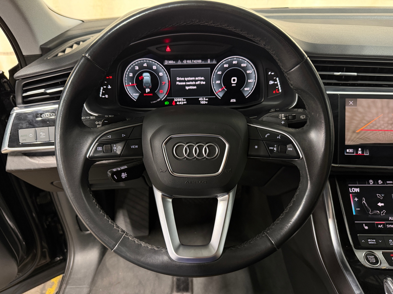 Thumbnail: 2023 Audi Q7 - 4