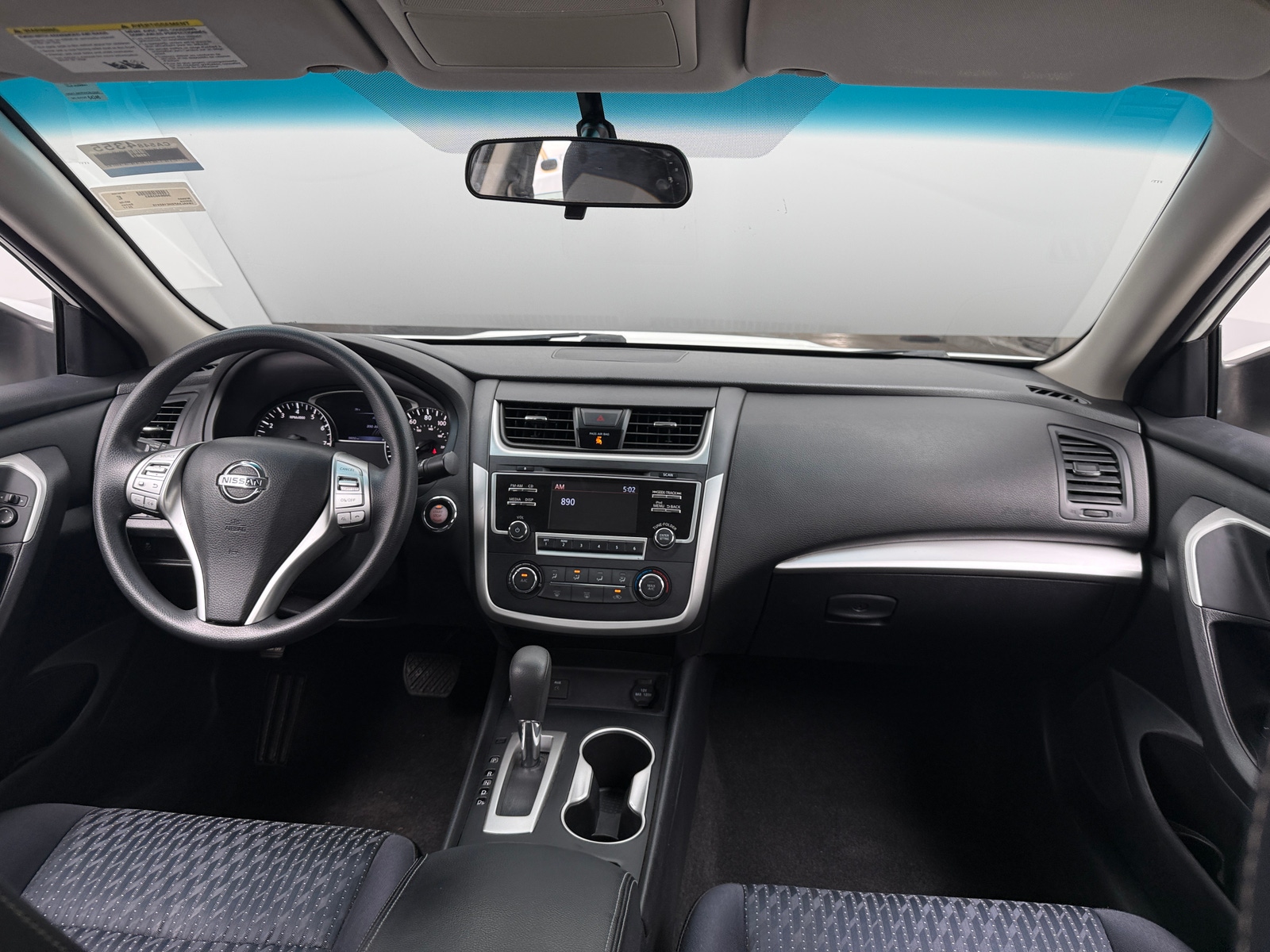 Thumbnail: 2017 Nissan Altima - 3