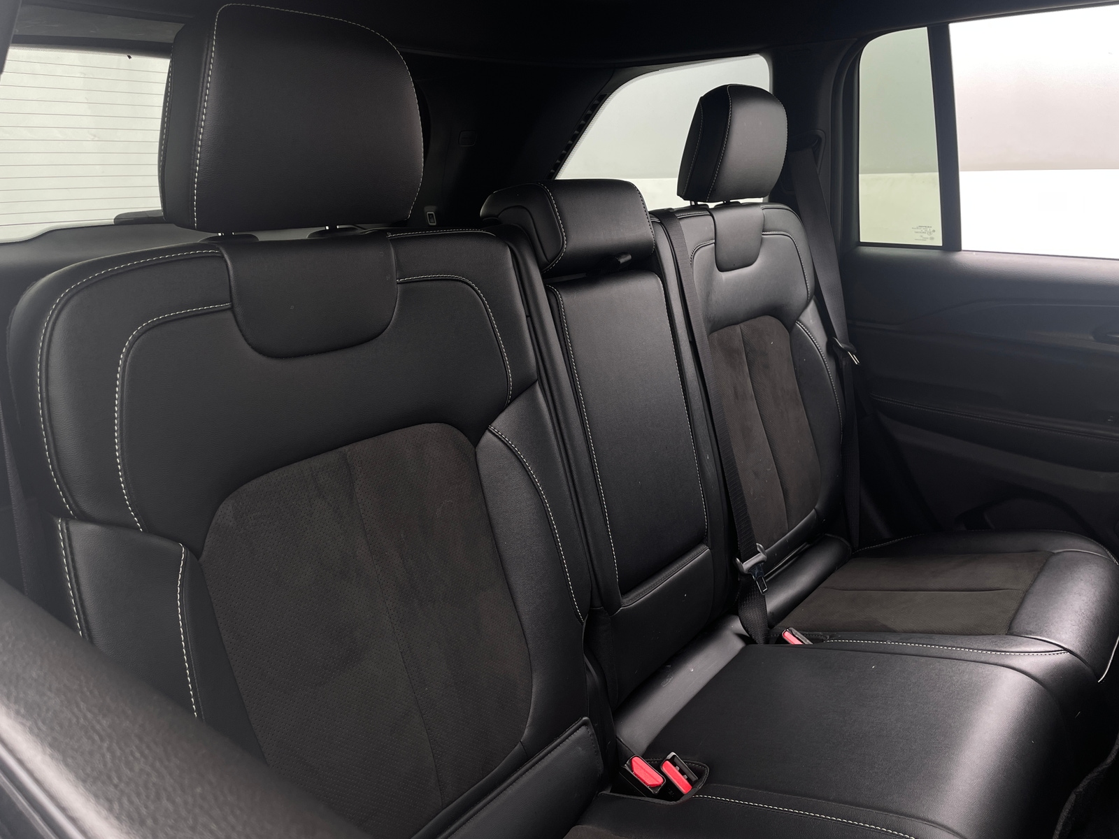 Thumbnail: 2023 Jeep Grand Cherokee - 5