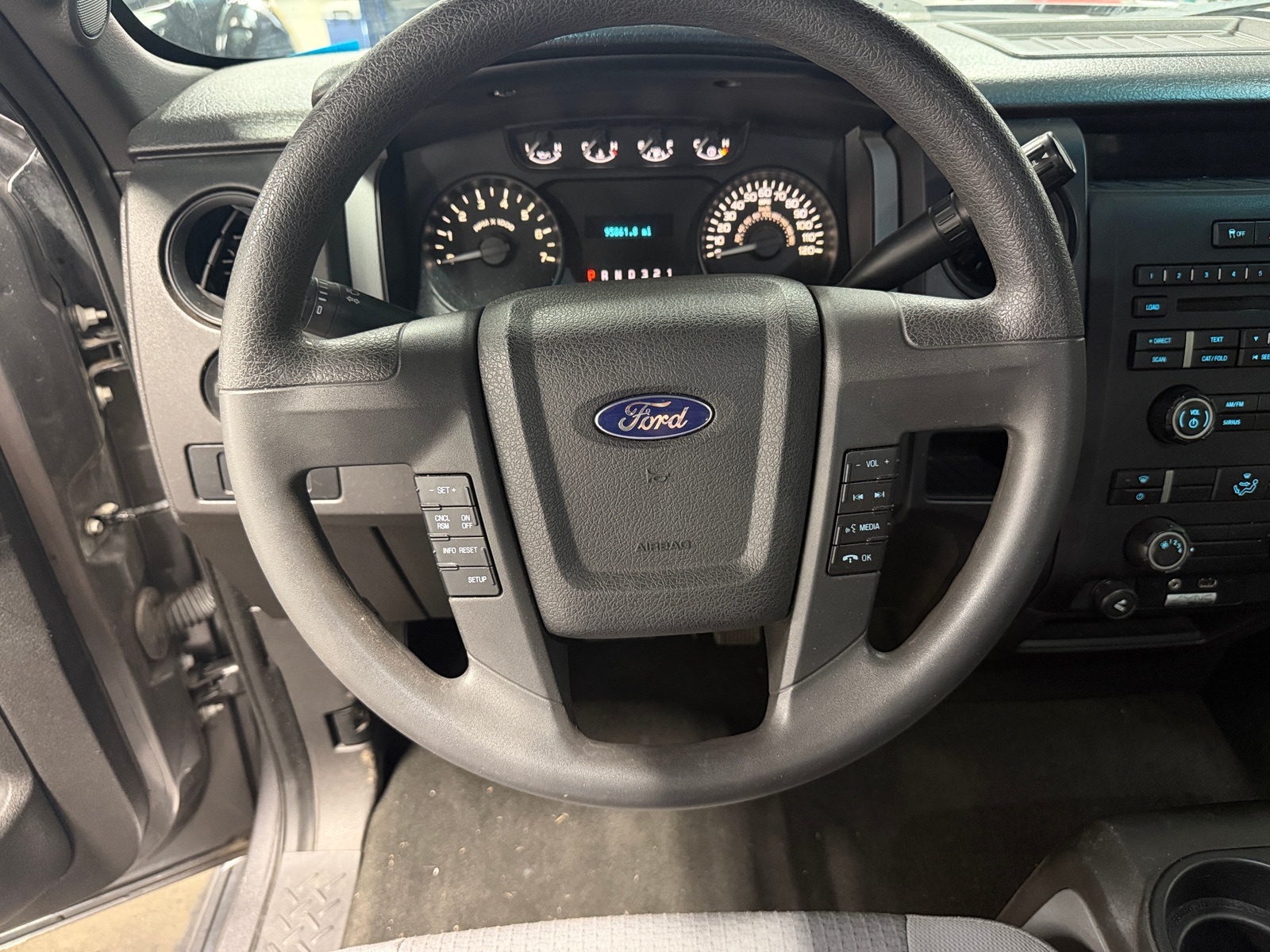 Thumbnail: 2012 Ford Econoline - 5