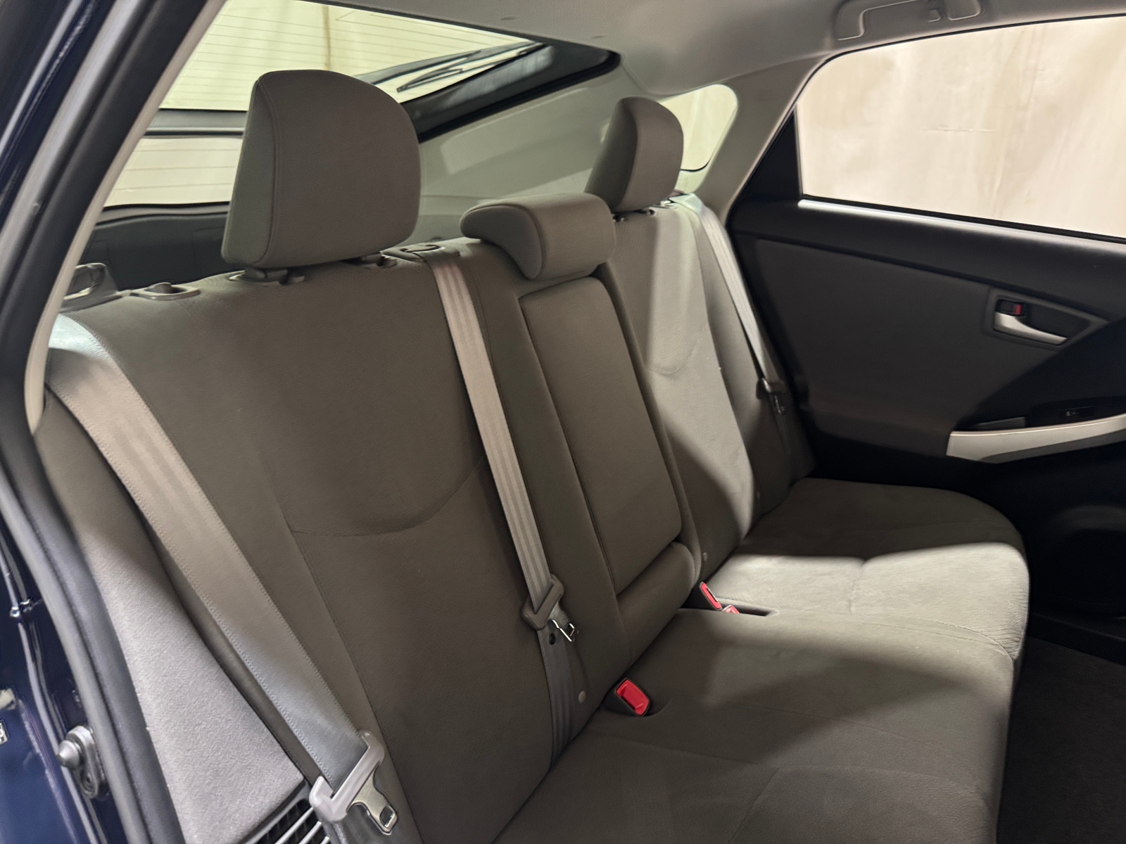 Thumbnail: 2012 Toyota Prius - 6