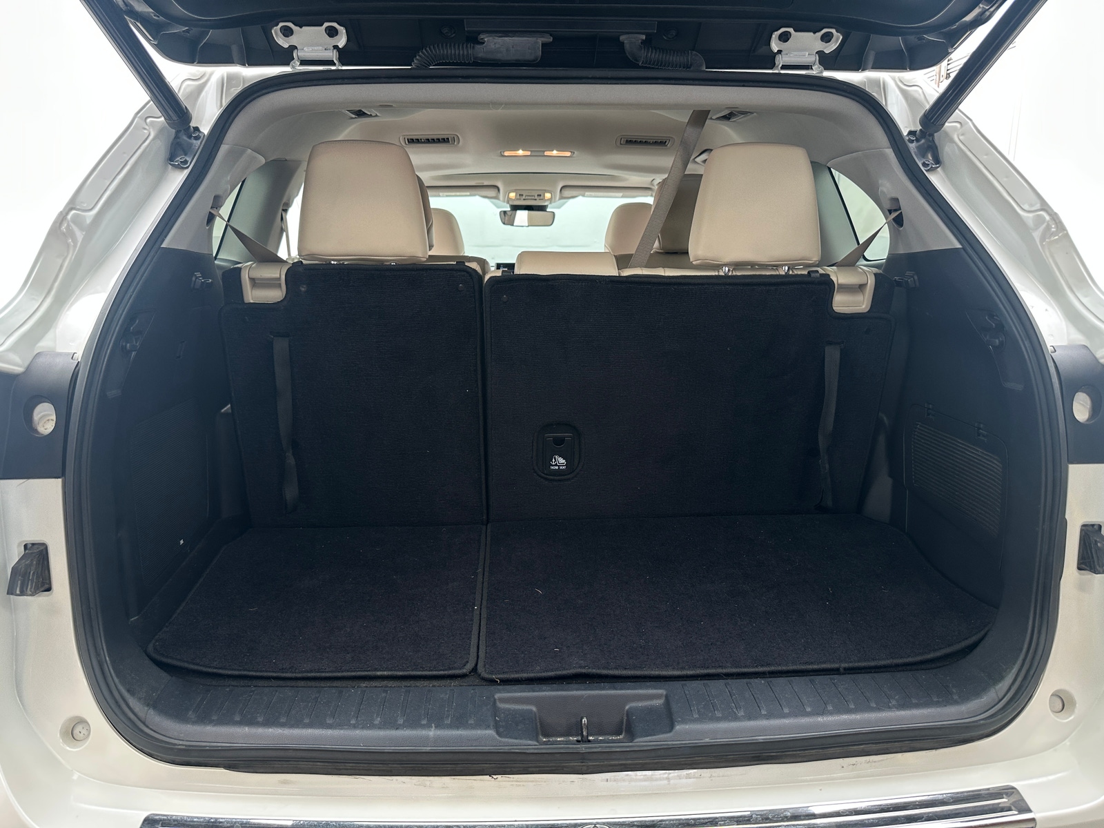 Thumbnail: 2021 Toyota Highlander - 6