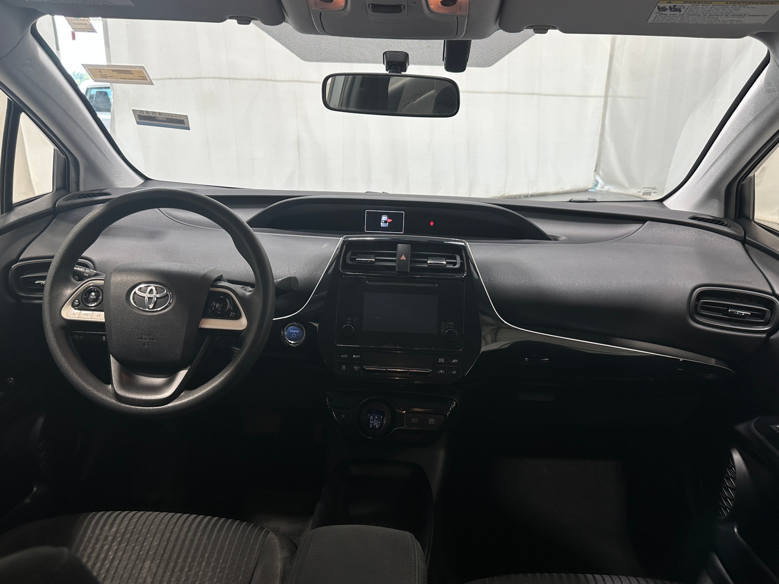 Thumbnail: 2016 Toyota Prius - 3