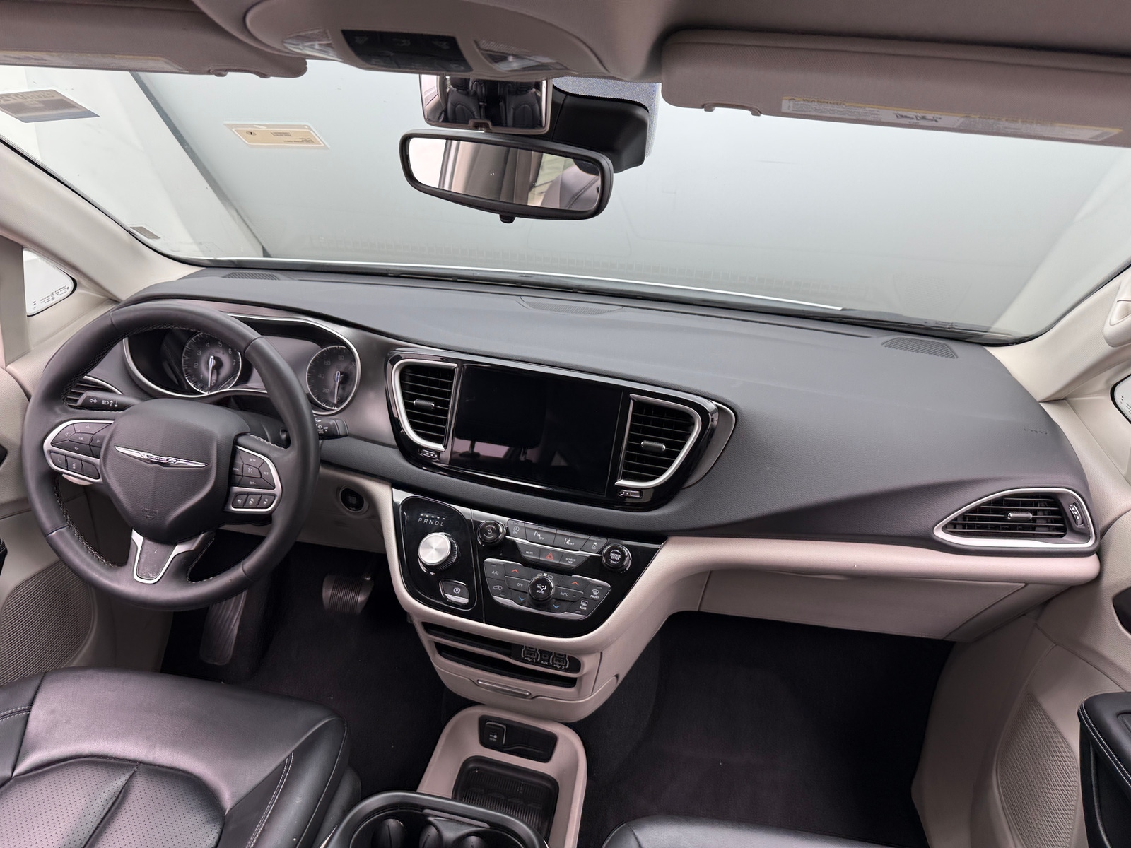 Thumbnail: 2024 Chrysler Pacifica - 2