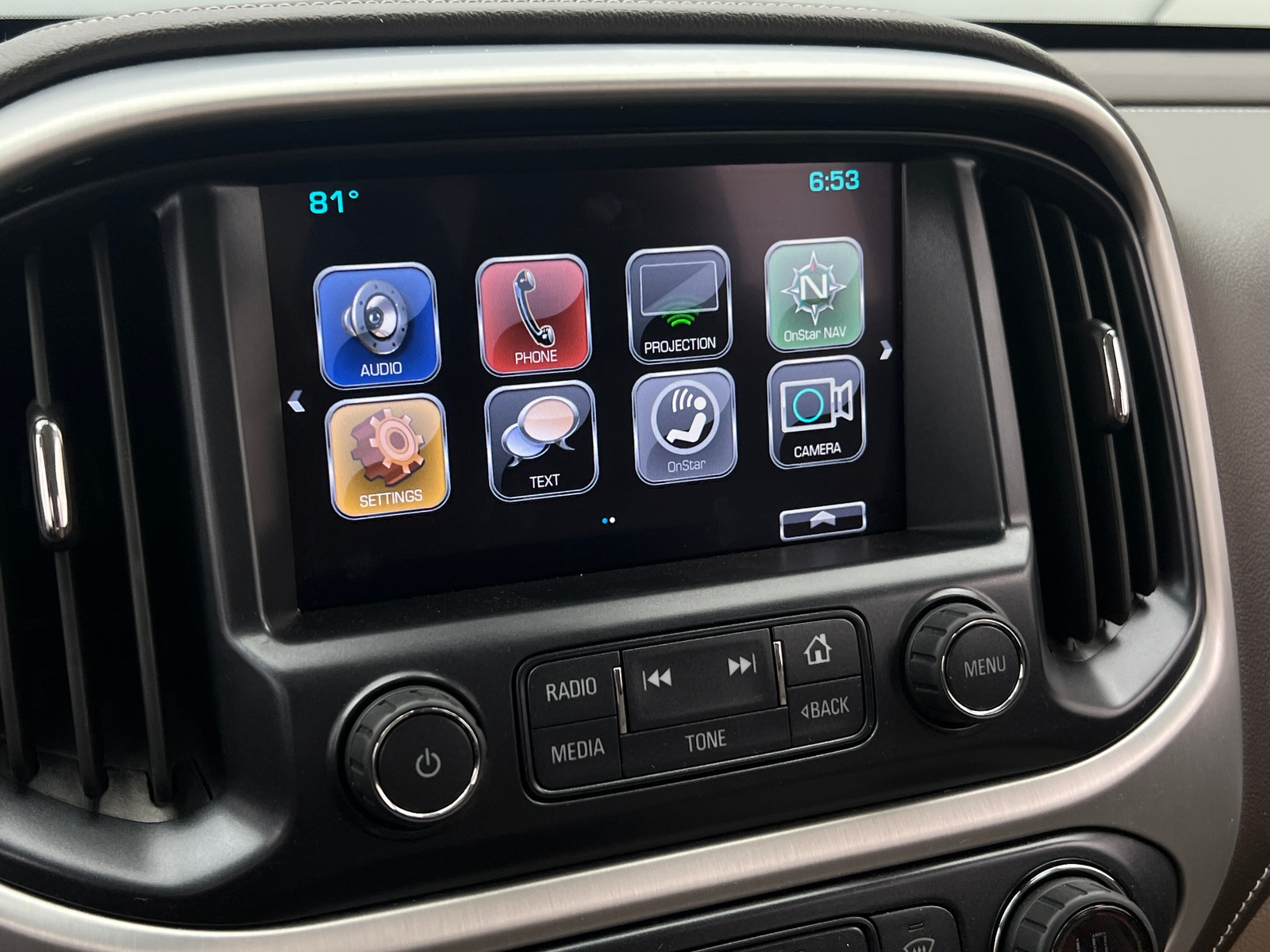 Thumbnail: 2018 GMC Canyon - 4