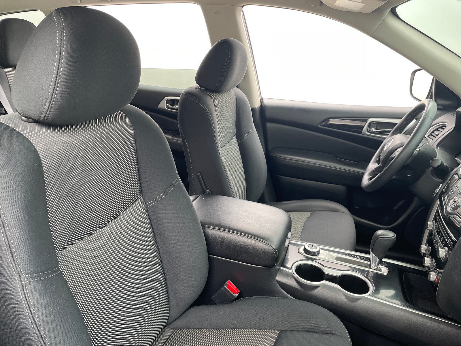Thumbnail: 2019 Nissan Pathfinder - 2