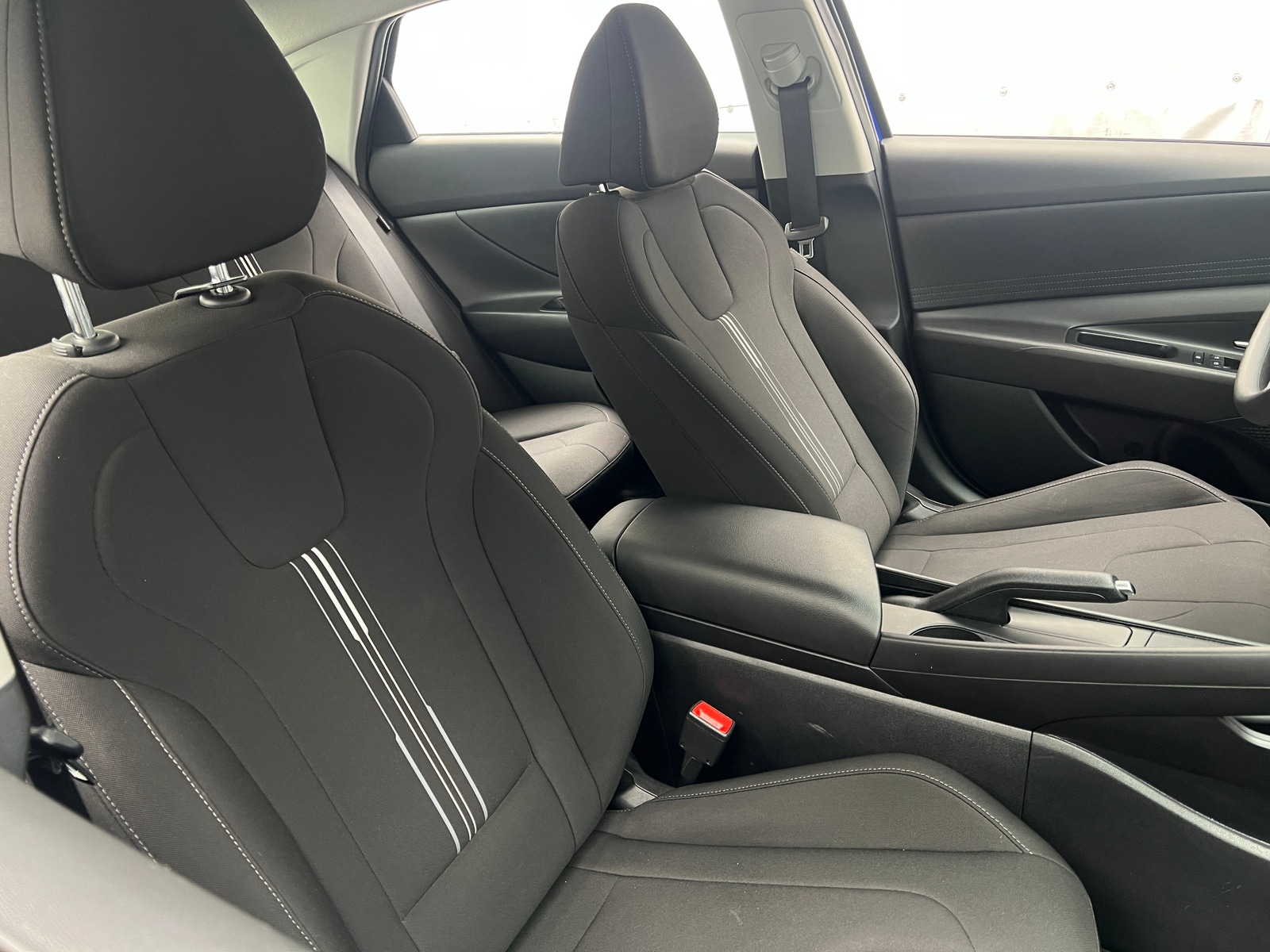 Thumbnail: 2024 Hyundai Elantra - 2