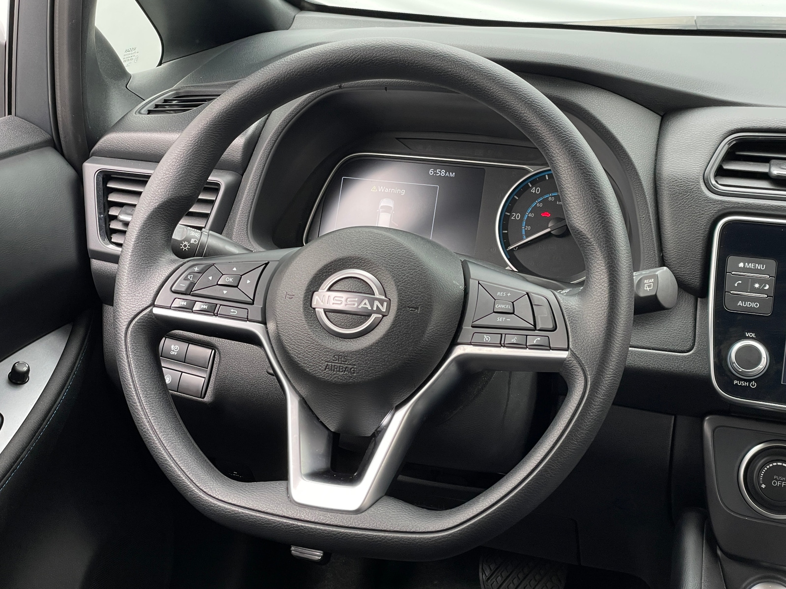 Thumbnail: 2025 Nissan Leaf - 5