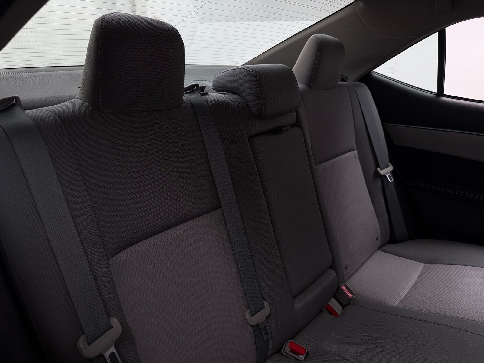 Thumbnail: 2015 Toyota Corolla - 6
