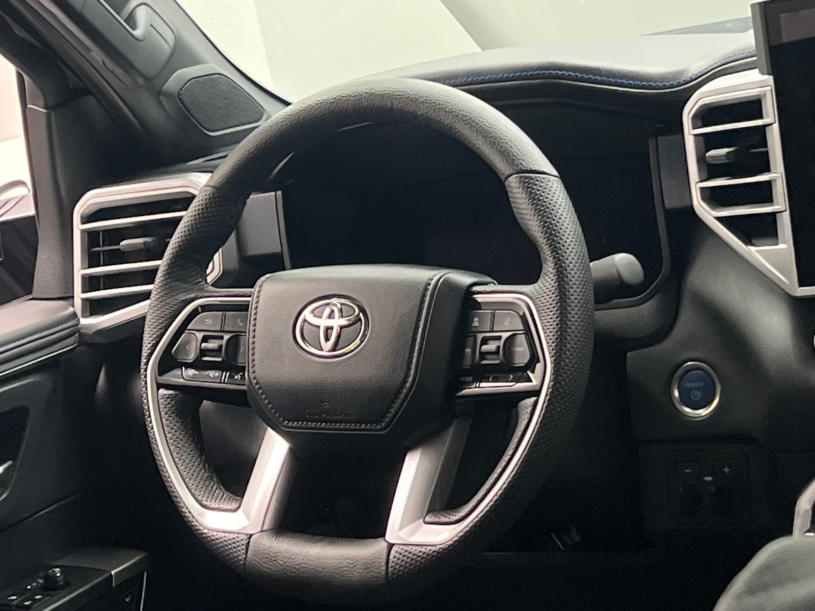 Thumbnail: 2024 Toyota Tundra - 4
