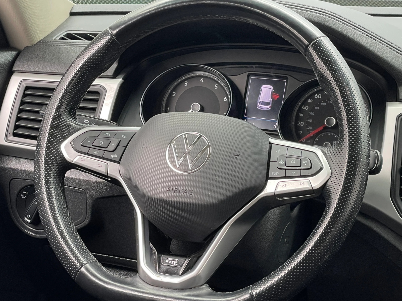 Thumbnail: 2021 Volkswagen Atlas - 4