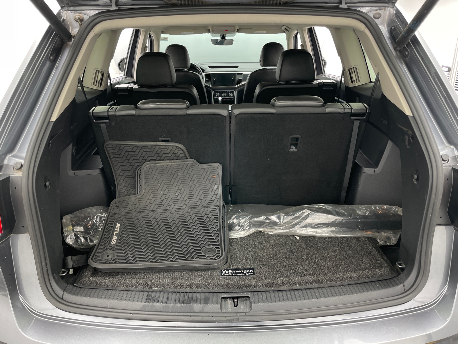 Thumbnail: 2021 Volkswagen Atlas - 6
