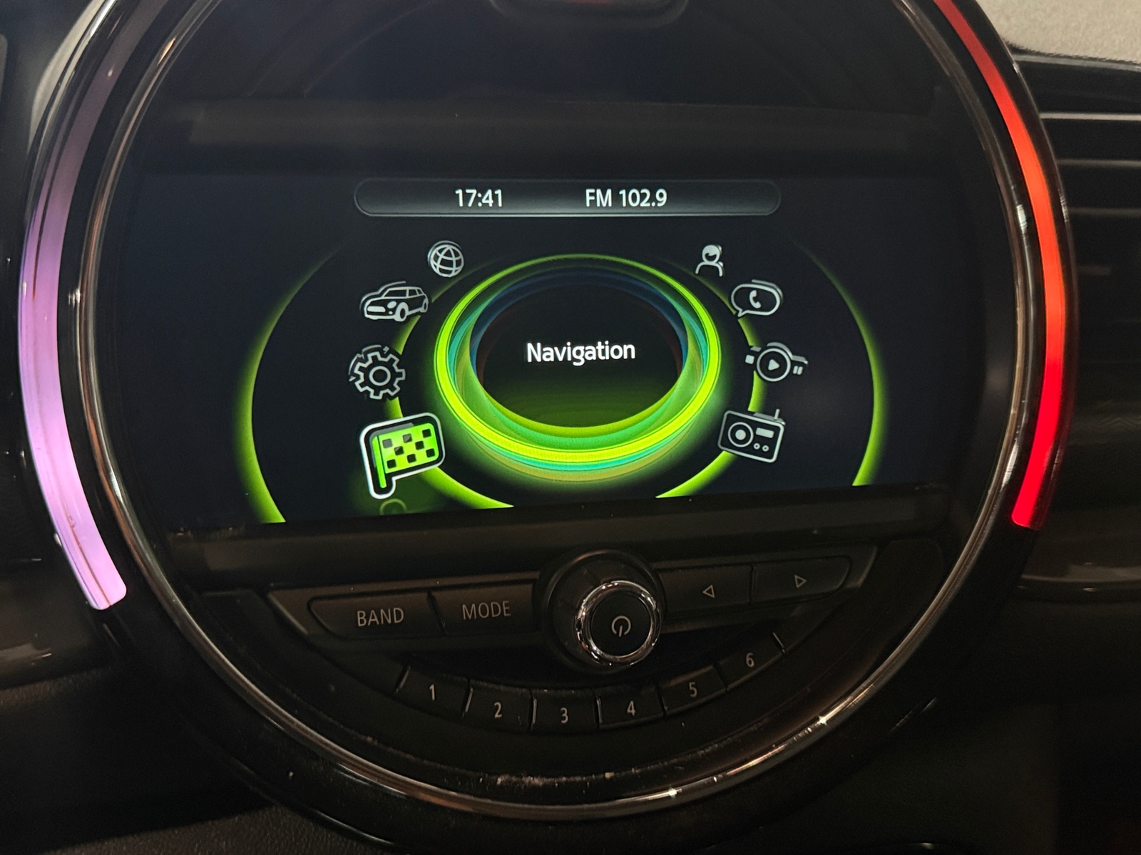 Thumbnail: 2016 MINI Cooper Clubman - 3