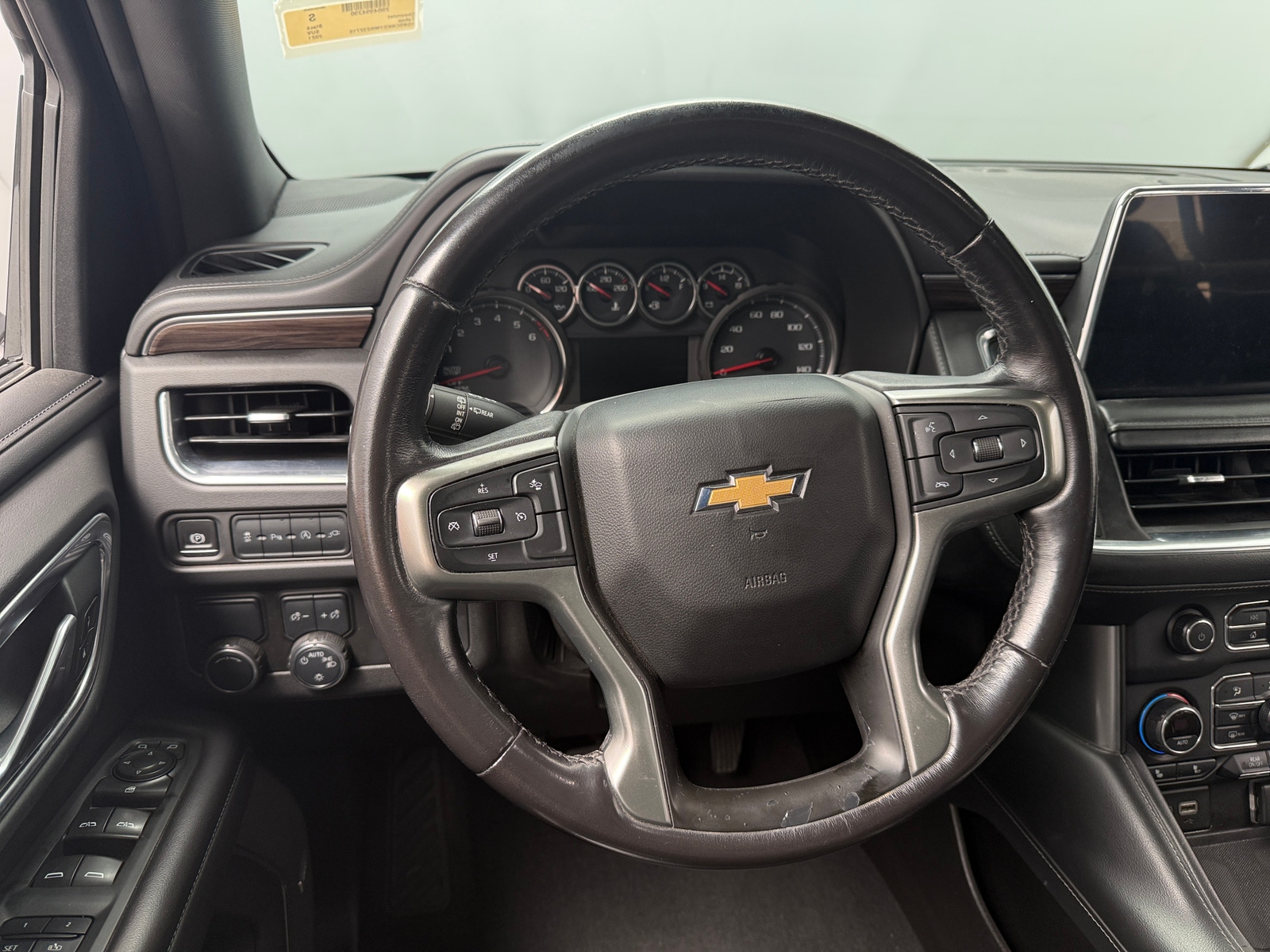 Thumbnail: 2021 Chevrolet Tahoe - 4