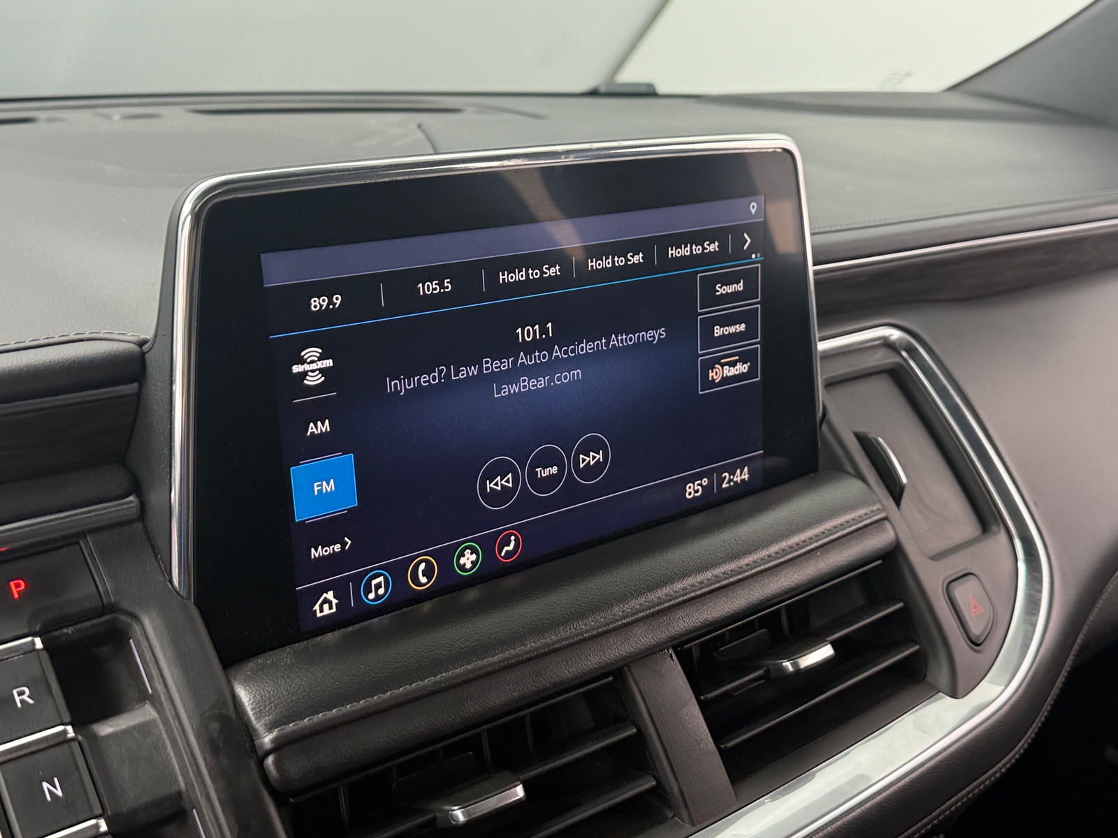 Thumbnail: 2021 Chevrolet Tahoe - 3