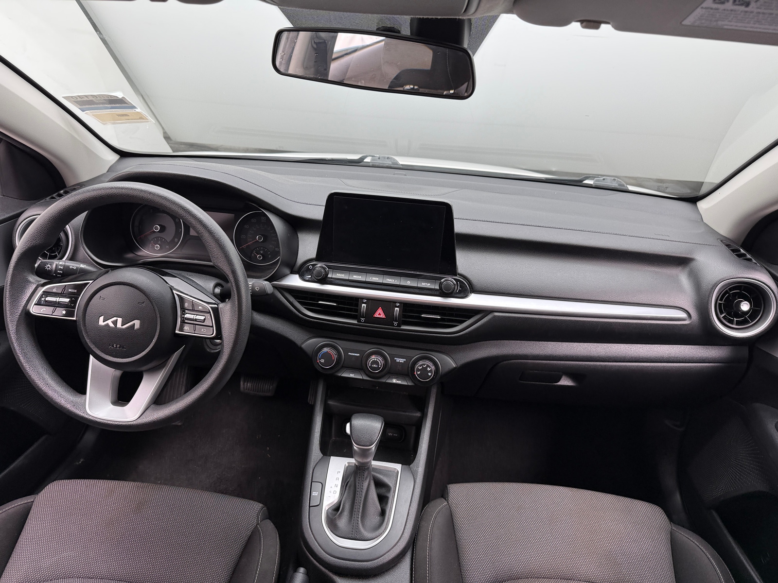 Thumbnail: 2023 Kia Forte - 3