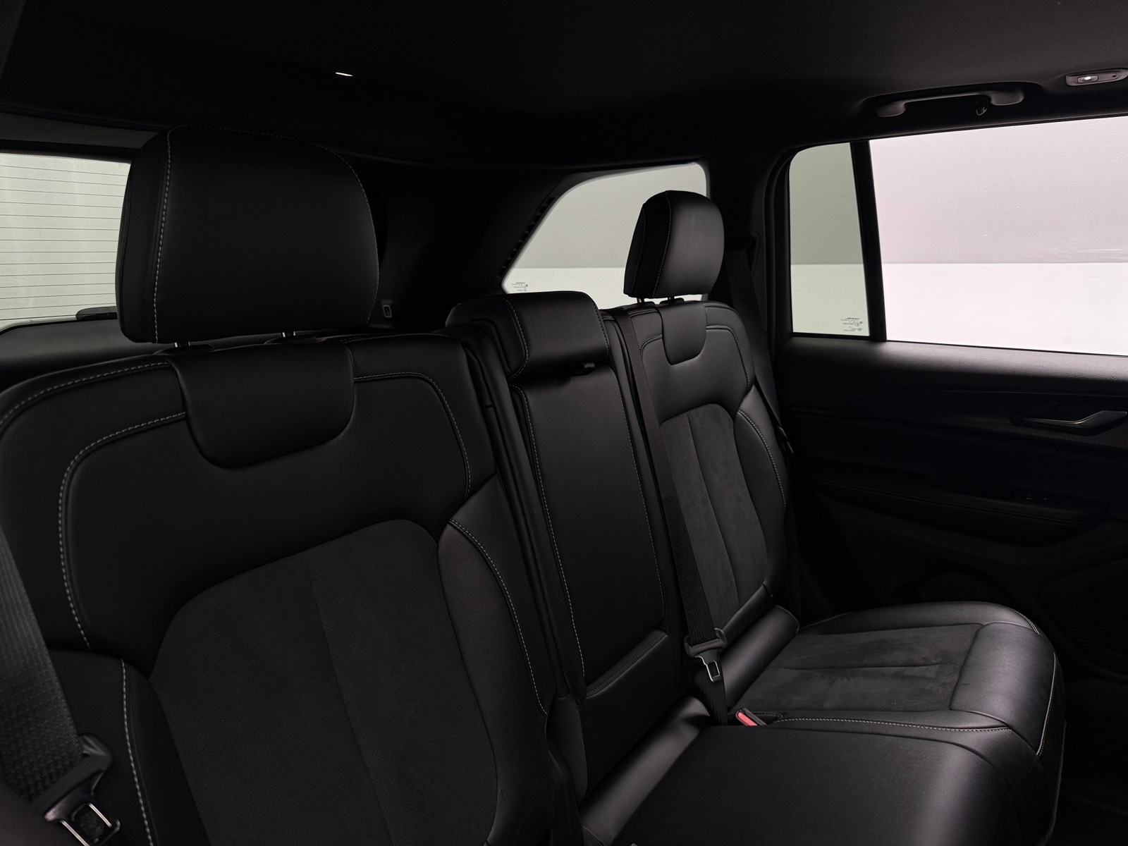 Thumbnail: 2024 Jeep Grand Cherokee - 5