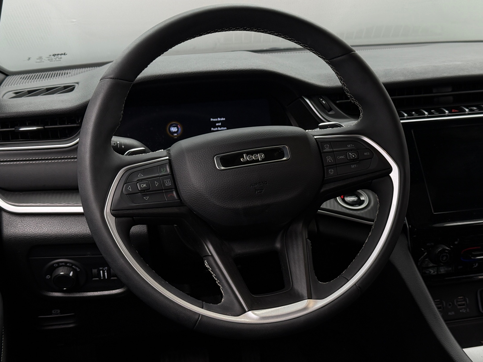 Thumbnail: 2024 Jeep Grand Cherokee - 4