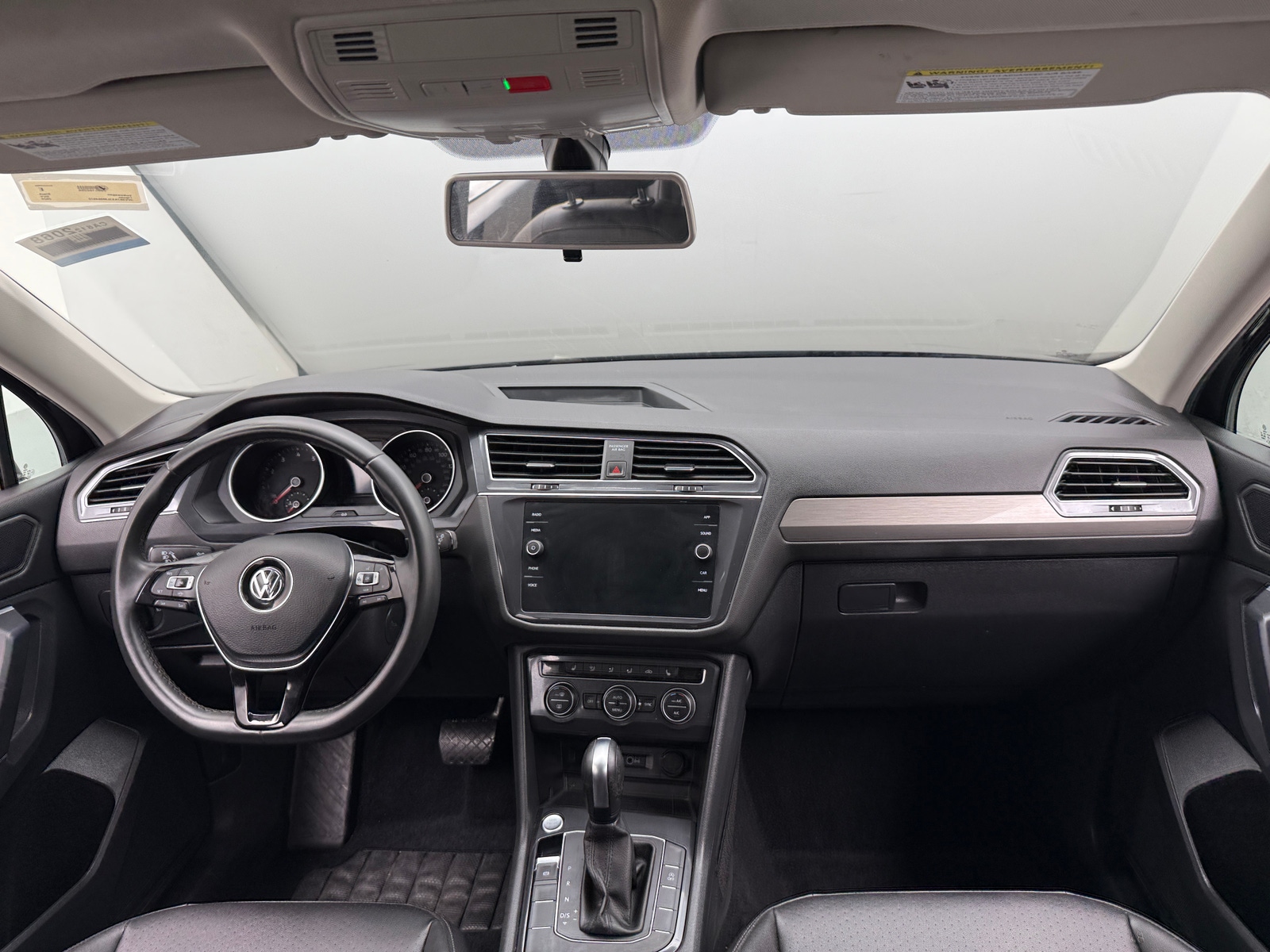 Thumbnail: 2020 Volkswagen Tiguan - 2