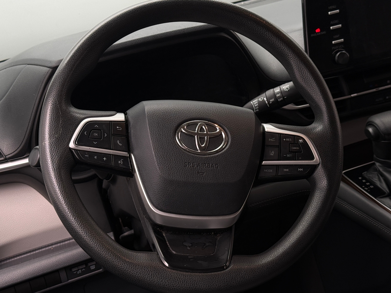 Thumbnail: 2021 Toyota Sienna - 5