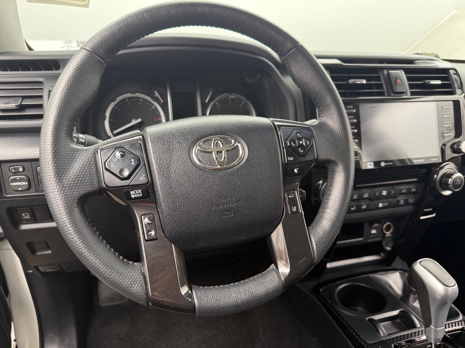 Thumbnail: 2022 Toyota 4Runner - 4